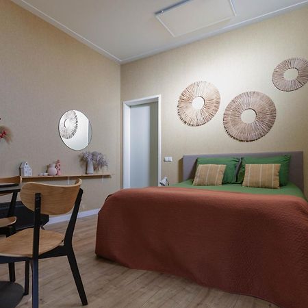 Boukje Har Bed En Brochje Panzió Burgum Kültér fotó